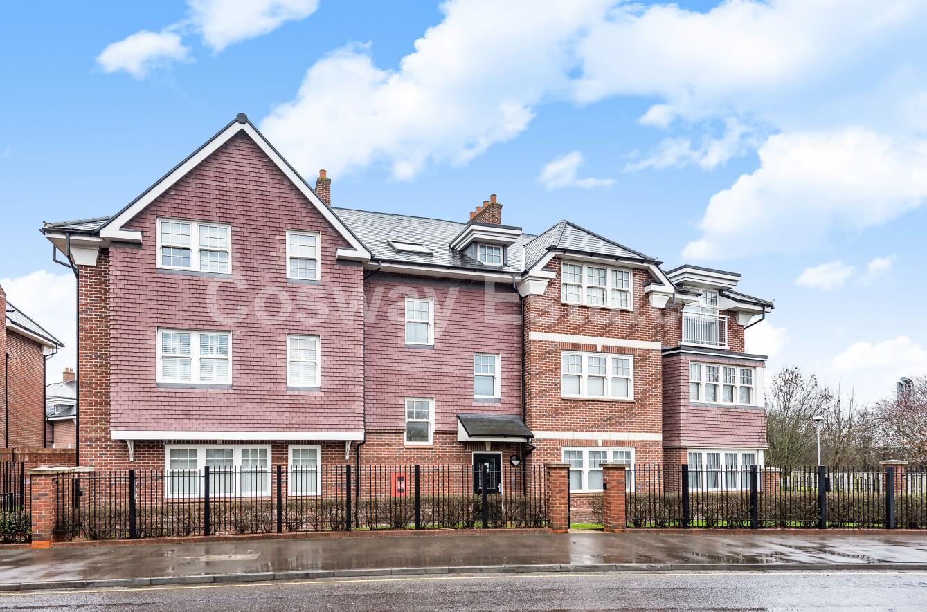 Randolph Court, Mill Hill, NW7, London